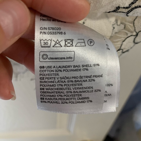 H&M High-neck line top - Picture 5 of 7